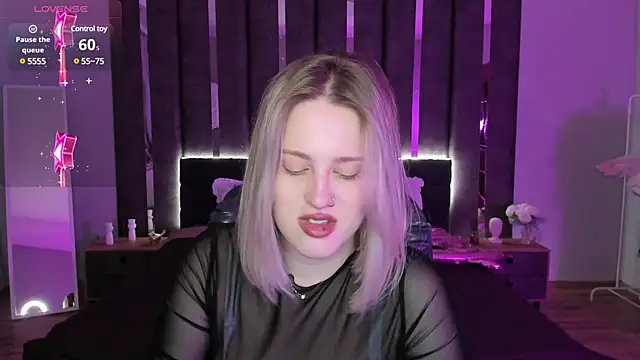 Snapshot of _Sarah_Soul_ chatting on March 21, 12:40 am  Sarah Soul  online show from March 21, 12:40 am