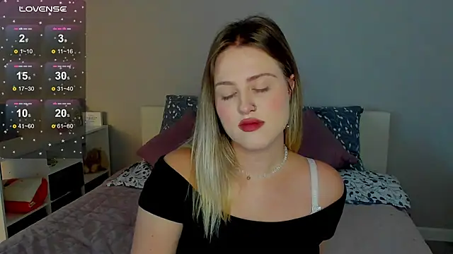 Snapshot of _Sarah_Soul_ chatting on September 9, 1:38 am  Sarah Soul  online show from September 9, 1:38 am