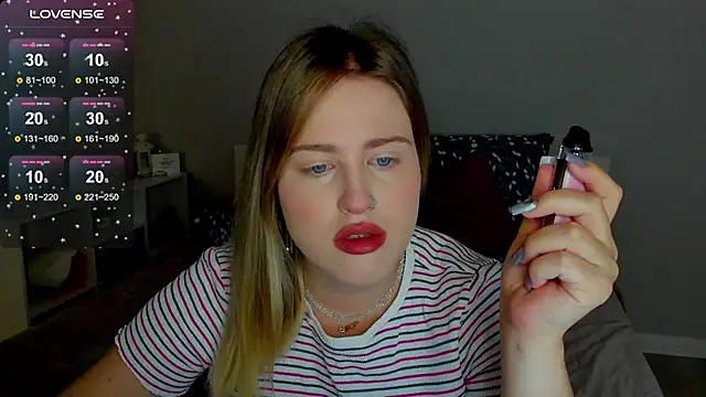 Snapshot of _Sarah_Soul_ chatting on September 16, 12:11 am  Sarah Soul  online show from September 16, 12:11 am