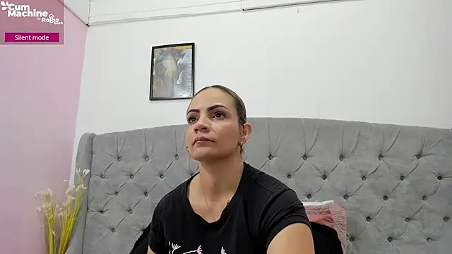 Valesskahall online show from October 20, 12:05 pm