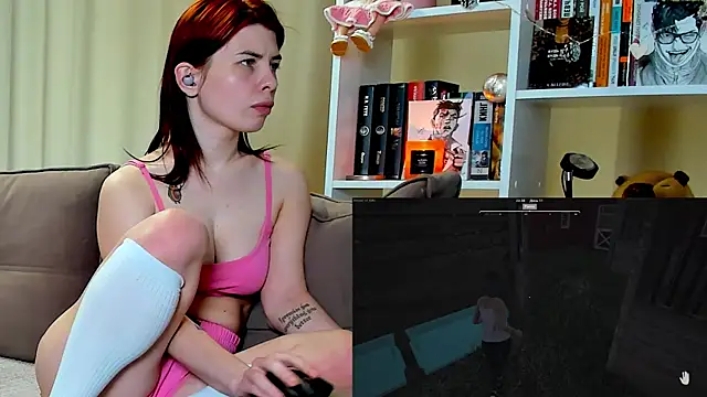 Snapshot of callmetori chatting on March 5, 6:56 pm callmetori online show from March 5, 6:56 pm