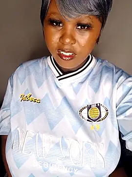 Dark Berry 26 online show from April 21, 10:21 am