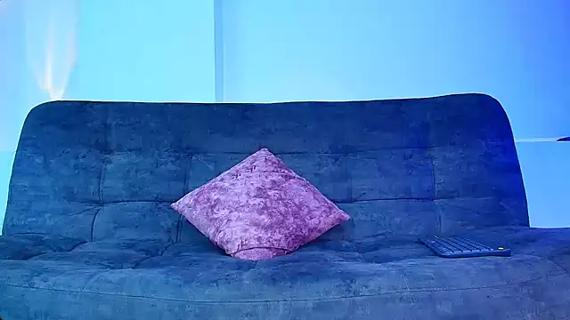 alexander collin02 online show from September 30, 1:16 pm