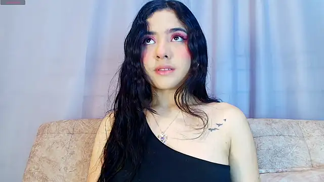 adara johnson   online show from November 8, 11:43 am