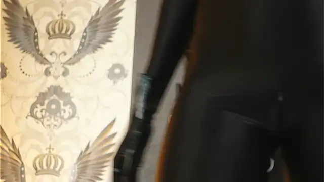 Alexa Duque34 online show from April 10, 2:44 pm