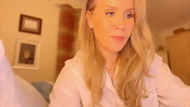 Myassistant online show from December 25, 9:33 pm