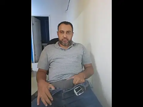 Snapshot of friendsloversex chatting on October 24, 7:43 pm friendsloversex online show from October 24, 7:43 pm