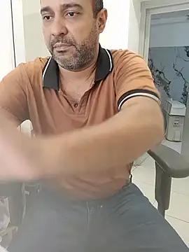 Snapshot of friendsloversex chatting on November 27, 4:53 pm friendsloversex online show from November 27, 4:53 pm