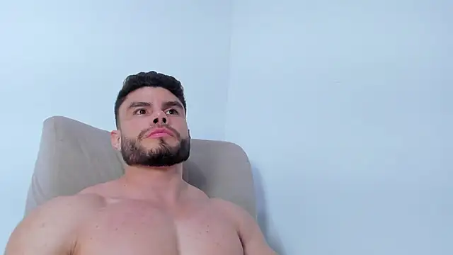 garageboy94 online show from January 4, 12:48 am
