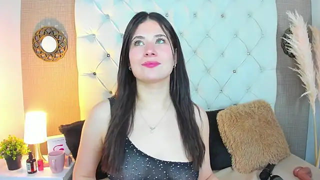 ValeryLovee online show from February 1, 9:32 am