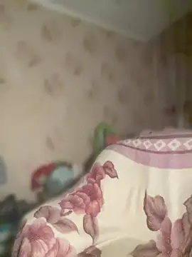 Starry Siren online show from April 24, 3:47 pm