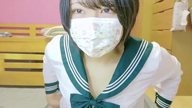 Snapshot of _usya_2525 chatting on January 13, 5:23 am usya 2525 online show from January 13, 5:23 am