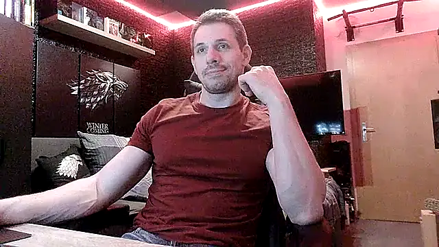 dreamwallker21 online show from April 23, 8:11 pm