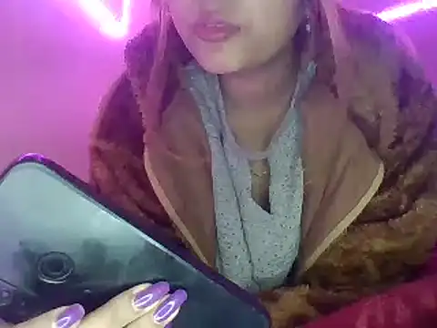 your Shanvi online show from December 19, 4:57 pm