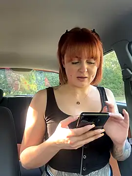 Snapshot of ObviouslyPeachy chatting on October 2, 1:07 pm ObviouslyPeachy online show from October 2, 1:07 pm