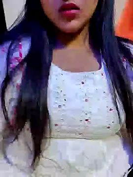 Ayesha mahi online show from December 4, 9:29 am