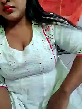 Ayesha mahi online show from December 6, 8:59 am