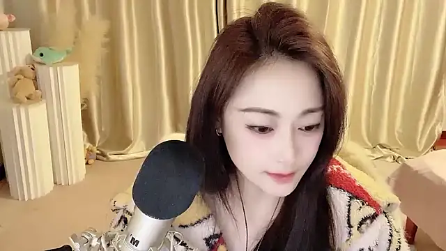 Daisy-77 online show from February 13, 5:54 pm