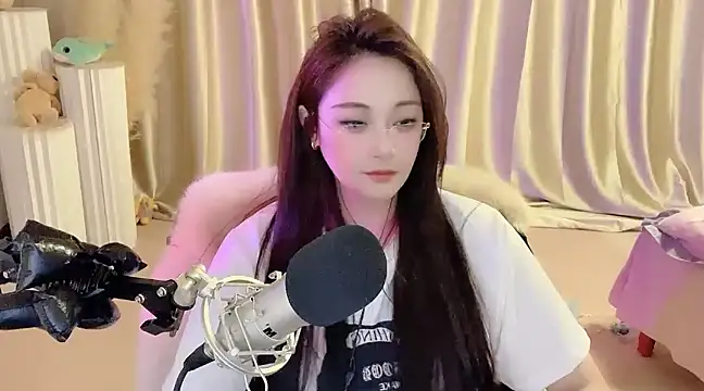 Daisy-77 online show from March 6, 12:10 am