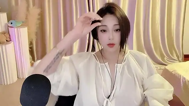 Daisy-77 online show from March 20, 9:13 pm