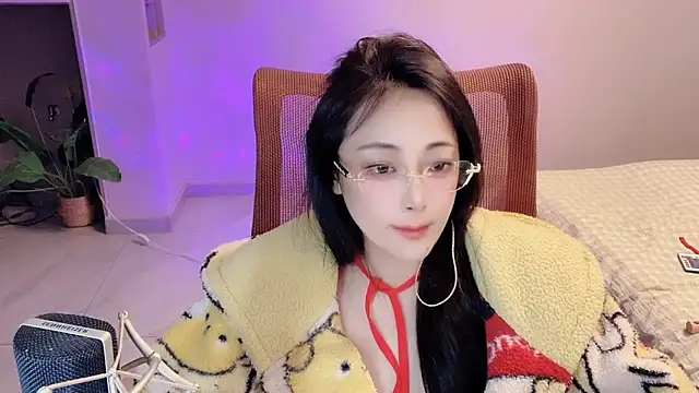 Daisy-77 online show from April 19, 6:10 pm