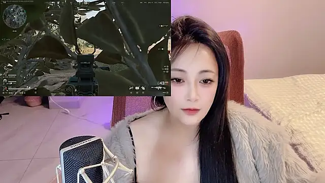 Snapshot of Daisy-77 chatting on April 23, 12:29 pm Daisy-77 online show from April 23, 12:29 pm