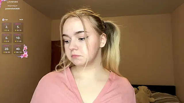 ZaraCreedon online show from January 16, 5:22 am