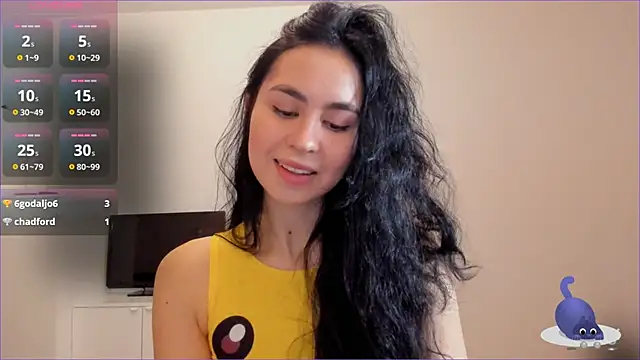 Snapshot of Mile_Madeline chatting on January 24, 4:27 am Mile Madeline online show from January 24, 4:27 am