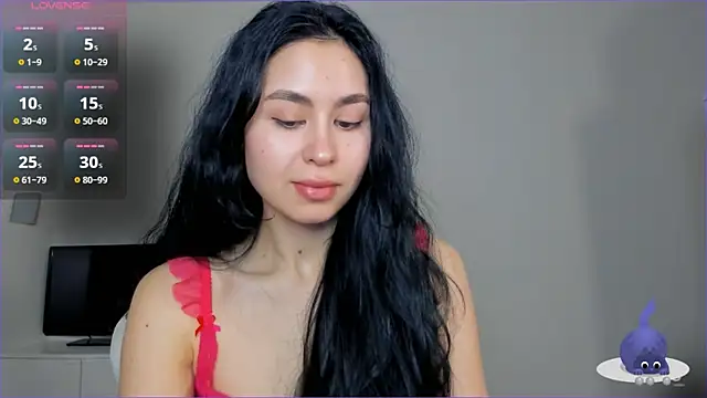 Snapshot of Mile_Madeline chatting on March 20, 5:02 am Mile Madeline online show from March 20, 5:02 am