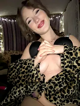 sexydaisyxx online show from October 15, 9:09 am