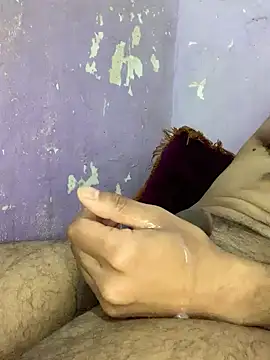 Snapshot of Sexy_king4 chatting on February 17, 10:51 am Sexy king4 online show from February 17, 10:51 am