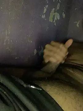 Snapshot of Sexy_king4 chatting on February 18, 12:06 pm Sexy king4 online show from February 18, 12:06 pm