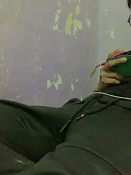 Snapshot of Sexy_king4 chatting on March 8, 11:05 am Sexy king4 online show from March 8, 11:05 am