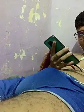 Snapshot of Sexy_king4 chatting on March 12, 12:57 pm Sexy king4 online show from March 12, 12:57 pm