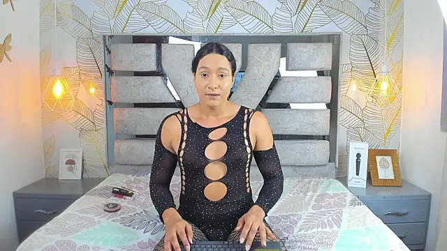 Alison Chan  online show from March 3, 4:35 pm