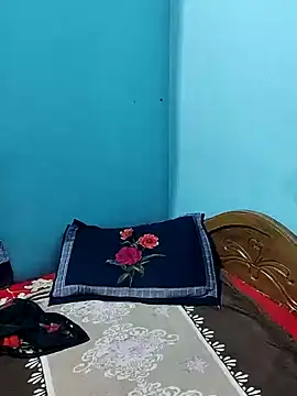 Snapshot of HunkyAriyan chatting on January 18, 6:32 pm HunkyAriyan online show from January 18, 6:32 pm