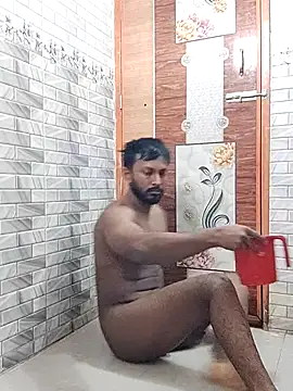 Snapshot of HunkyAriyan chatting on September 17, 7:21 am HunkyAriyan online show from September 17, 7:21 am