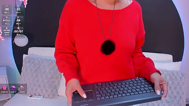 Ada Monroe10 online show from April 17, 1:14 pm