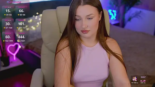 OneLaya online show from October 22, 9:25 pm