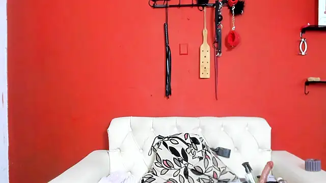 MIA SOPHIA1 online show from February 23, 10:49 am