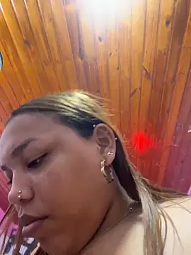 horny babyss online show from March 29, 5:35 pm