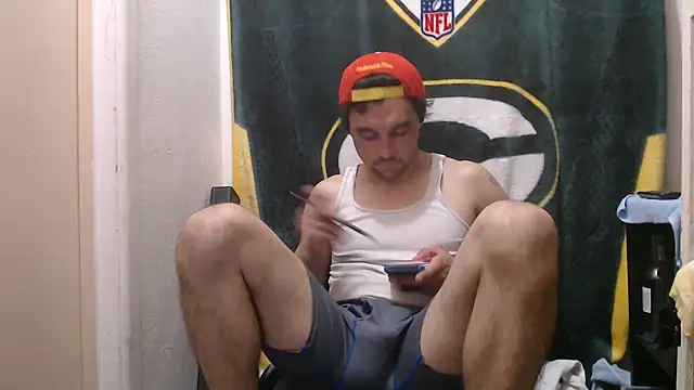 Snapshot of Apeezy14 chatting on December 19, 8:13 am Apeezy14 online show from December 19, 8:13 am