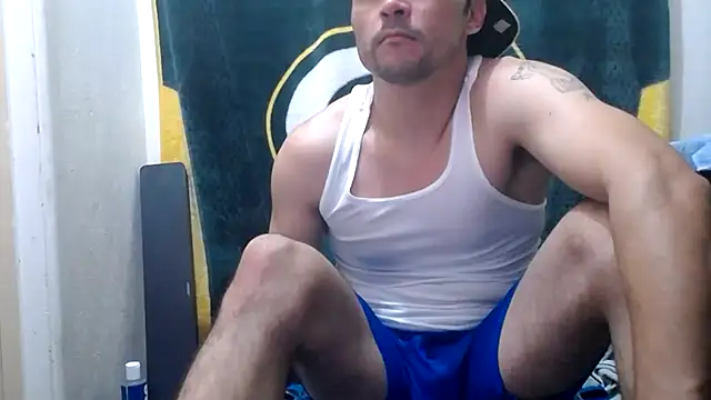 Snapshot of Apeezy14 chatting on January 12, 10:23 am Apeezy14 online show from January 12, 10:23 am