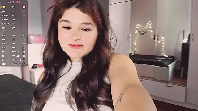 July Slowdive online show from October 12, 11:53 am