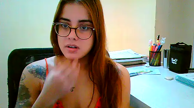 maliamiller online show from March 20, 10:32 am