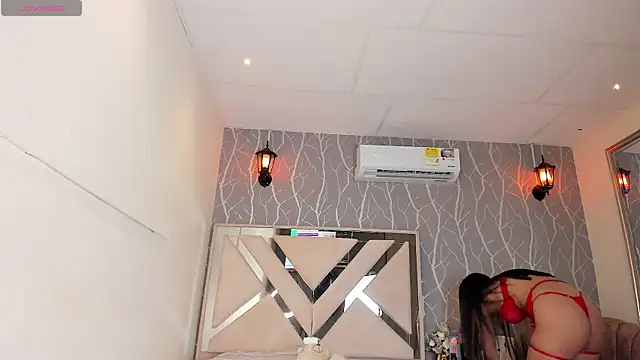 vanessa guzman2 online show from February 7, 12:39 pm