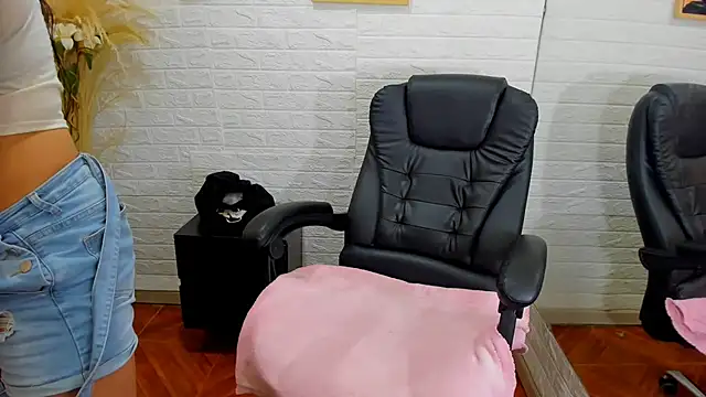 Aisha 09 online show from March 14, 3:14 pm