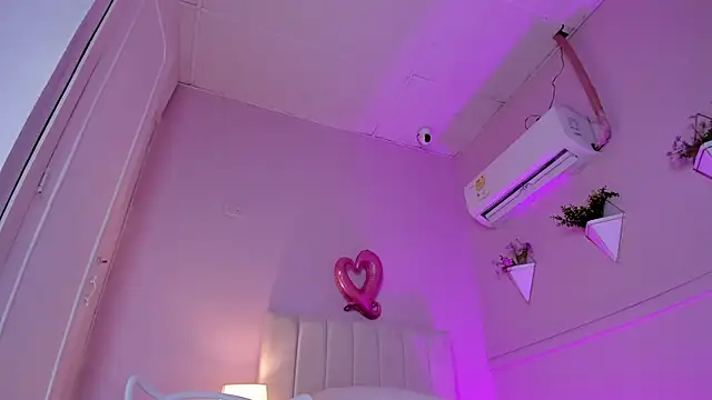  bianca 18 online show from March 9, 3:16 pm