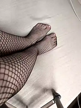 Yourlittledemon online show from March 11, 6:58 pm