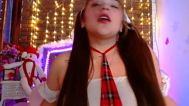 dulcevegga online show from January 6, 3:42 am